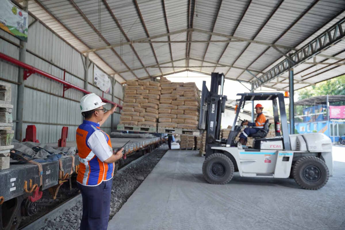 KAI Logistik Kelola 1,1 Juta Ton Barang di Januari 2026, 47% Di antaranya Non Batu Bara