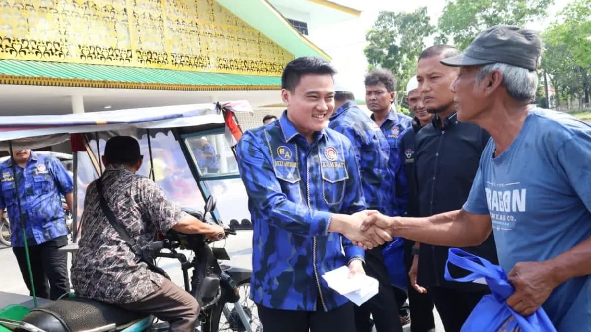 Ramadan Berkah Jelang Lebaran, KOMBAT Sumut Berbagi Taliasih dan Bingkisan untuk Ribuan Warga
