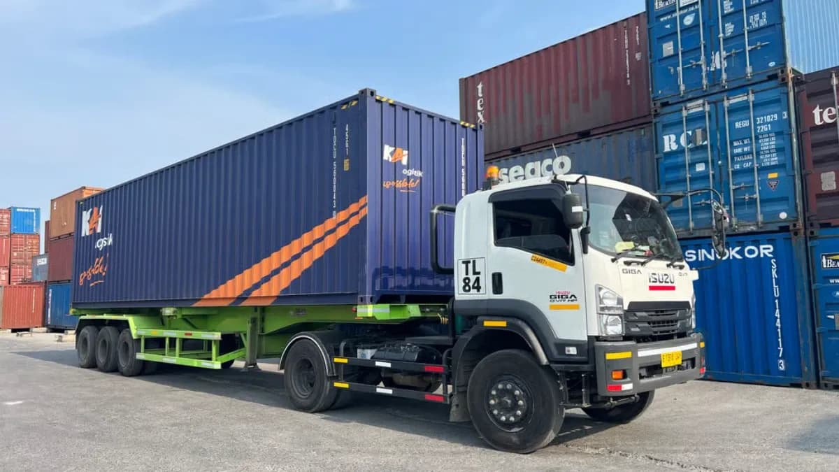 KAI Logistik Perkuat Keselamatan Operasional melalui Implementasi Dashcam Berbasis AI pada Armada Trucking