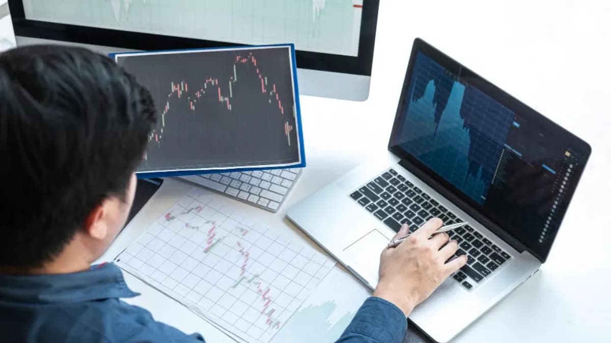 Pentingnya Regulasi dalam Melindungi Investor di Industri Keuangan