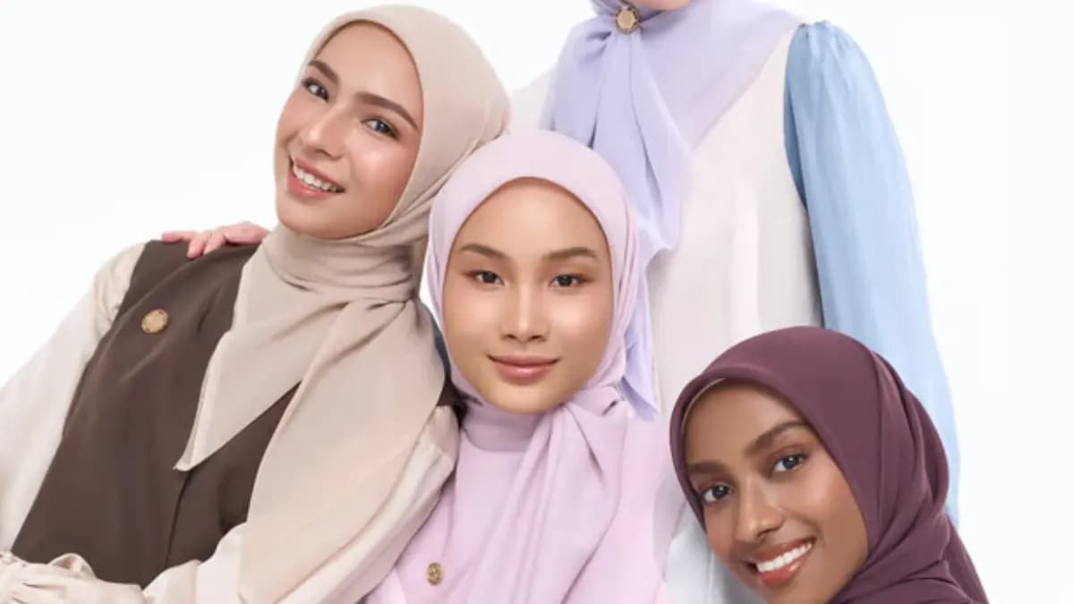 20 Tahun Menemani, napocut Masih Setia Jaga Kualitas Sebagai Pelopor Hijab Paris