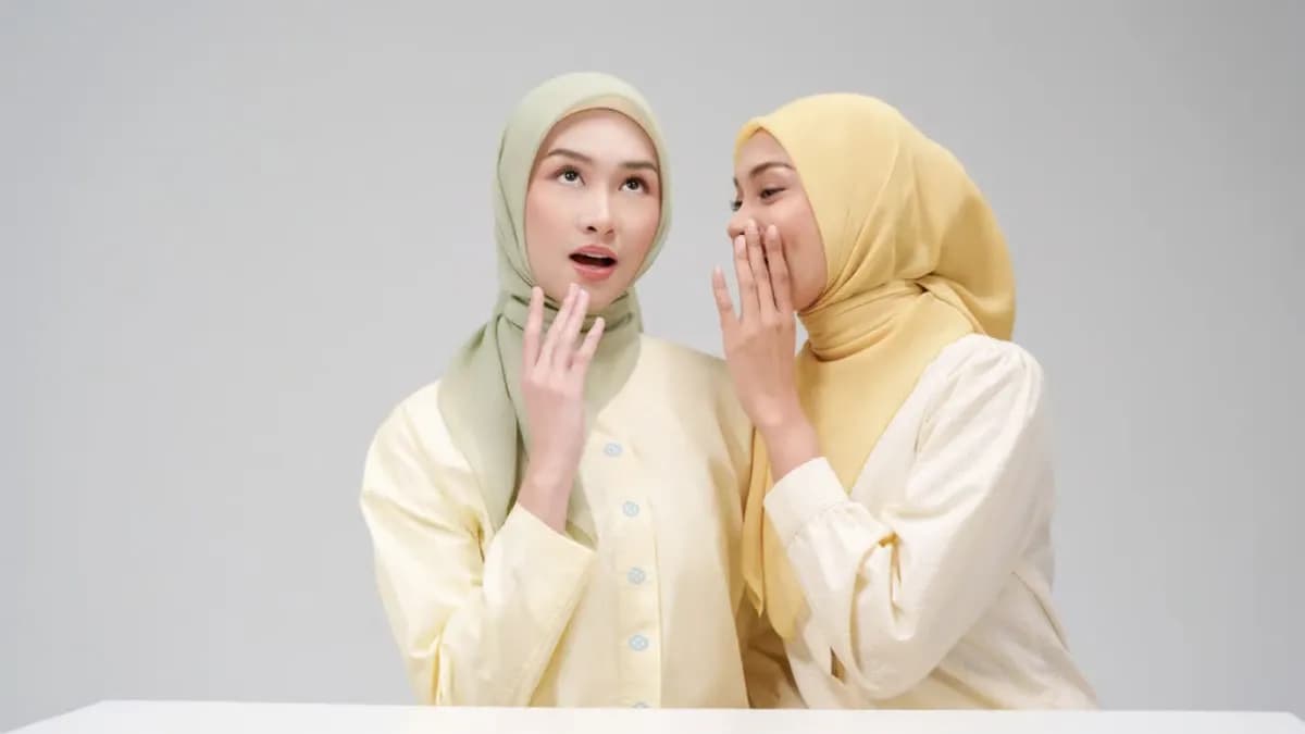 Mengusung Konsep Timeless Fashion, napocut Ungkap Rahasia Hijab Paris Tetap Tegak Paripurna Hingga 100x Cuci