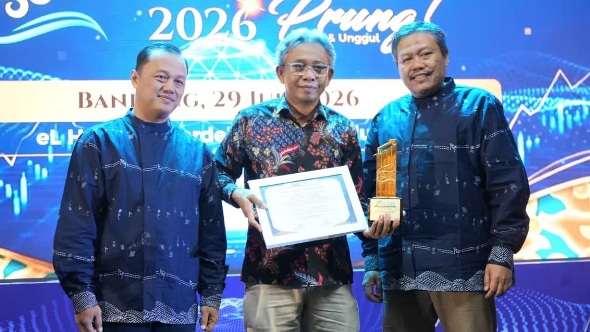 Humas KAI Daop 2 Bandung Raih Penghargaan Narasumber Korporasi Terbaik pada IWEB Awards 2026, Bukti Komitmen Hadirkan Informasi Cepat, Akurat, dan Terpercaya