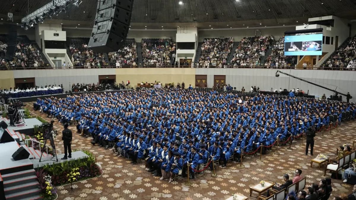 4.758 Lulusan Dikukuhkan, BINUS University Dorong Lahirnya Pemimpin Inovatif yang Berdampak