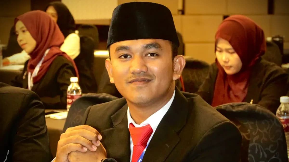 ​Bukti Kontribusi Nyata: Mahasiswa UID, Sutan Akhyar Rajabi Raih Predikat Pemuda Pelopor Pendidikan Depok 2026